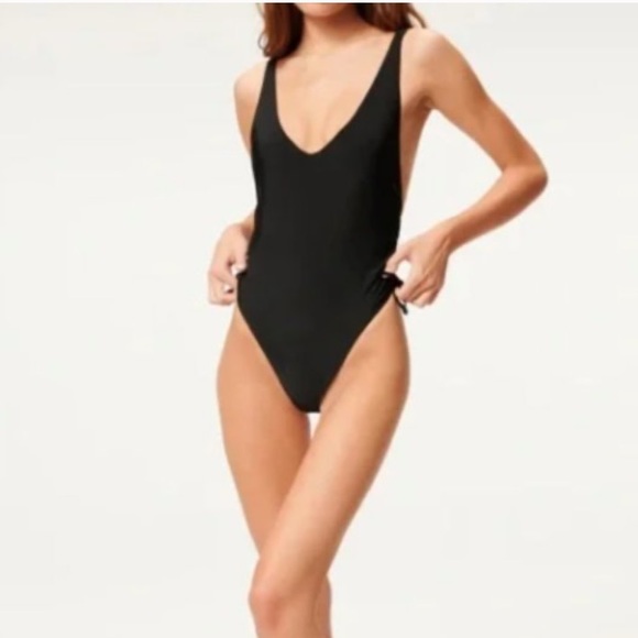 Good American Other - NWOT Good American Black Swimsuit SIZE 0/ XS